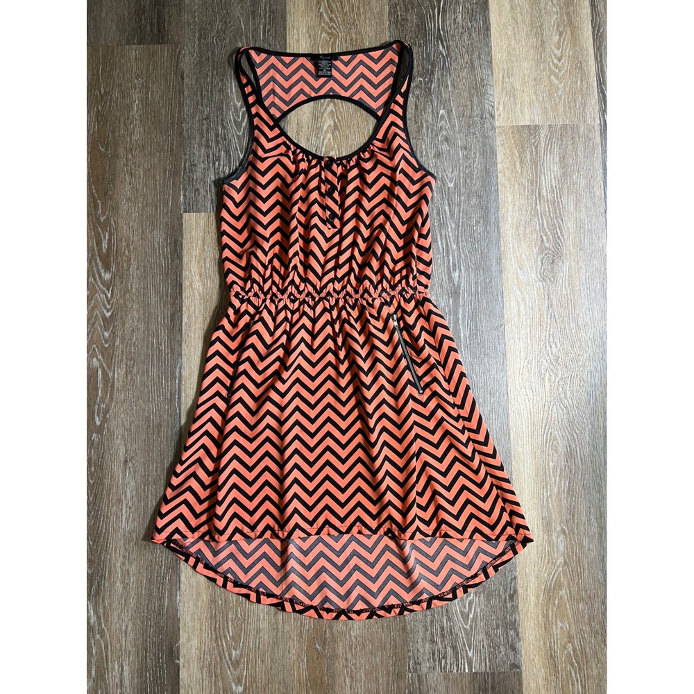 Timing Coral Black Chevron Print Sleeveless Cutout Back Mini Dress Womens M
